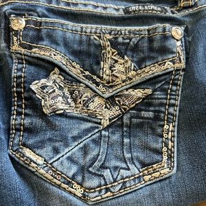 Miss Me mid-rise easy skinny